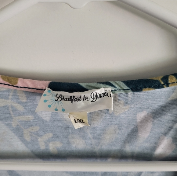 NWOT Modcloth Dinosaur Floral Robe - Picture 6 of 9